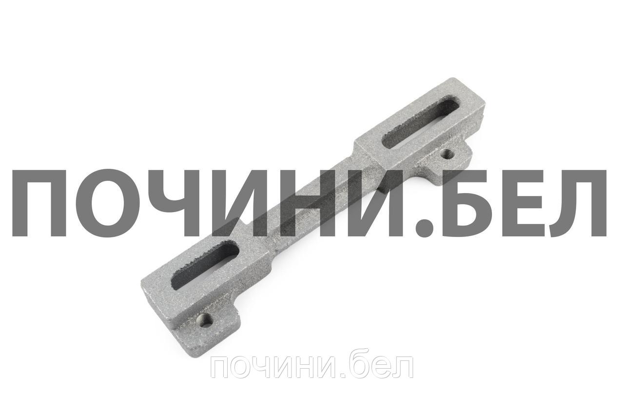 Крепеж двигателя задний R180 R190 R195 180N/190N/195N дизель