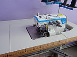 Промышленная швейная машина JACK E4-4-M03/333 оверлок четырехниточная на польском столе ("утопленном"), фото 3