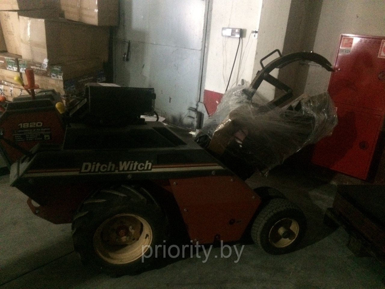 Траншеекопатель Ditch Witch 1820