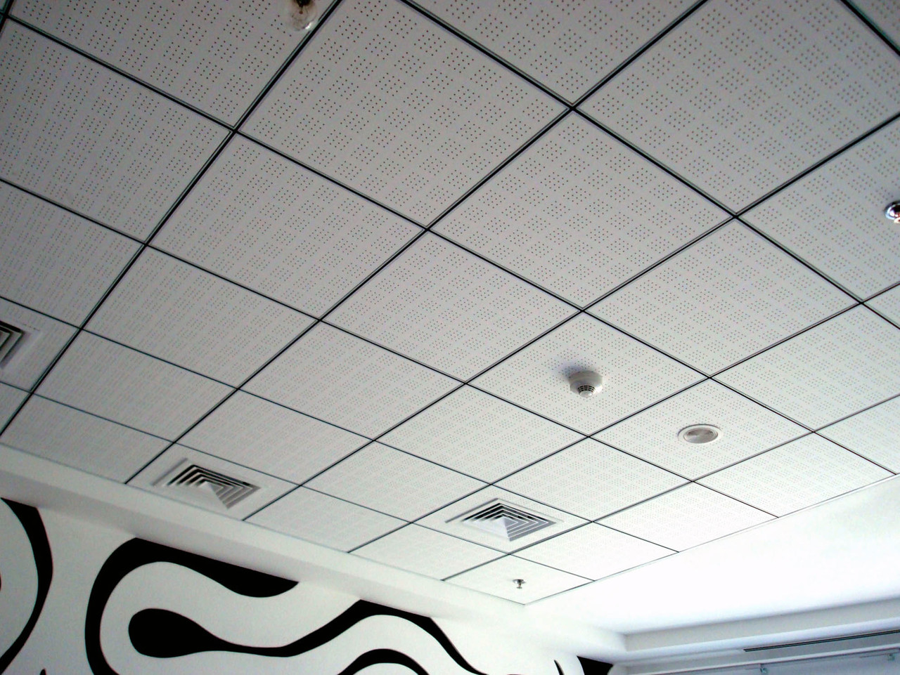 Подвесной потолок Армстронг монтаж, фото 1