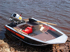 Алюминиевая лодка Вельбот-33