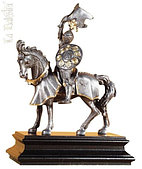 Статуэтка Рыцарь на коне La Balestra арт. ARM-C1