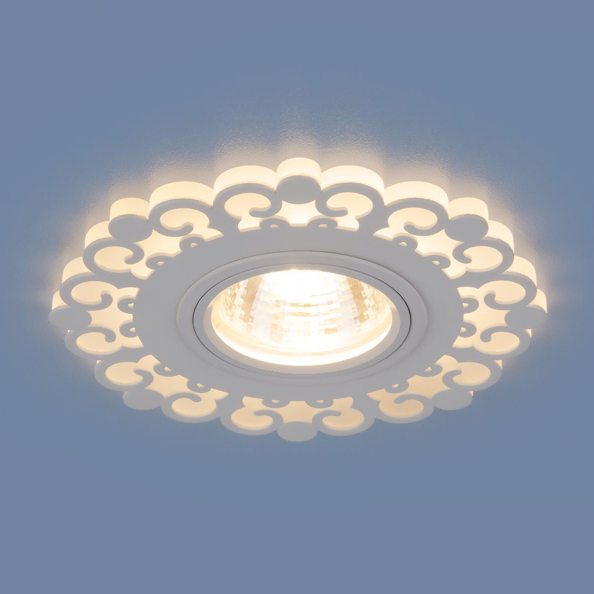 Точечный светодиодный светильник 2196 MR16 WH белый