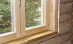 Преимущества и недостатки деревянных окон из массива сосны