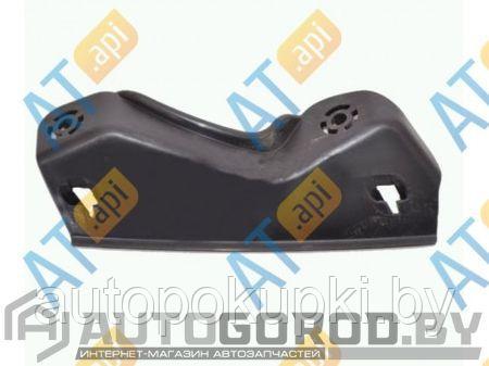 КРЕПЛЕНИЕ БАМПЕРА (ПРАВОЕ) Volkswagen Passat B6 03.2005-07.2010, PVW04061R