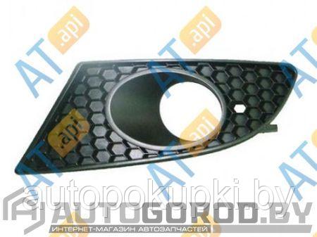 Рамка противотуманной фары правая Seat Leon (1P1) 05.2005- 2009, PST99005CAR