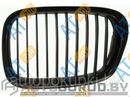 РЕШЕТКА РАДИАТОРА (ЛЕВАЯ) BMW 5 (E39) 1995- 2003,  M-type, черная/черная/черная, PBM07023GL