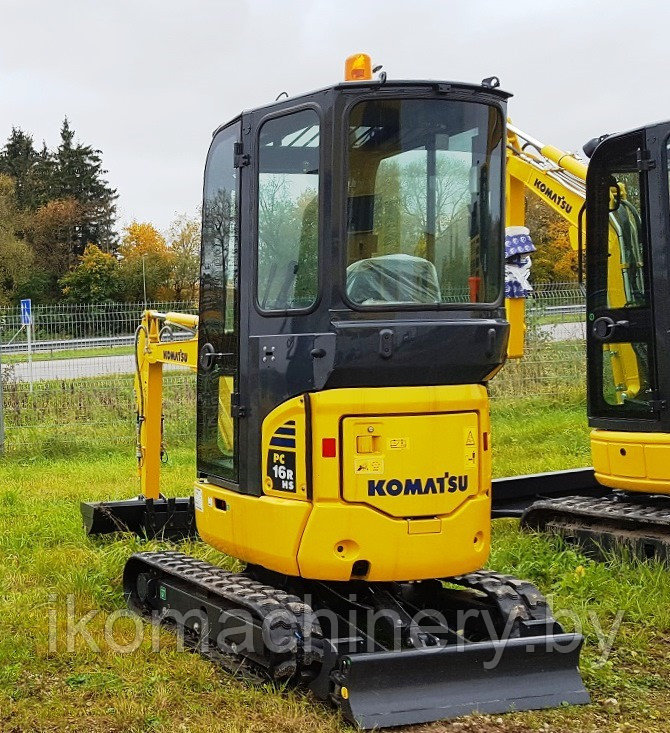 Мини-экскаватор KOMATSU PC16R