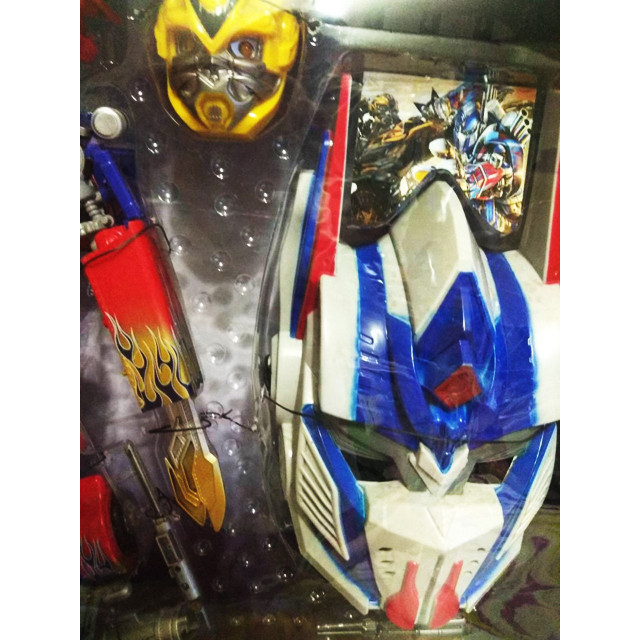Робот трансформер Optimus Prime 32 см с масками героев (свет, звук) 6606-2 - фото 4 - id-p69084286
