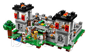 Конструктор MineCraft 10472 "Крепость" 990 деталей (аналог LEGO  21127) Майнкрафт