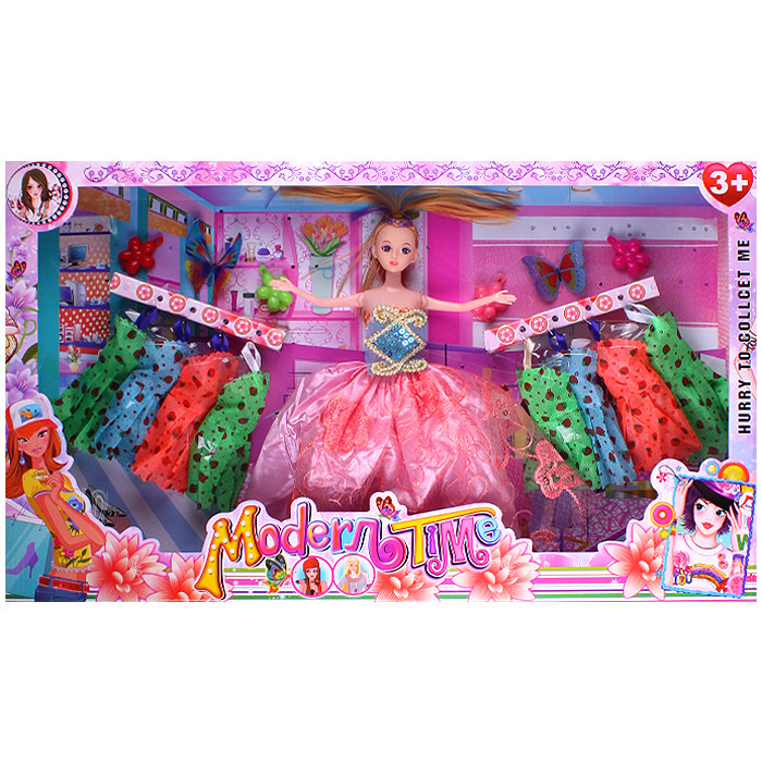 Игровой набор Модница 8 платьев + аксессуары