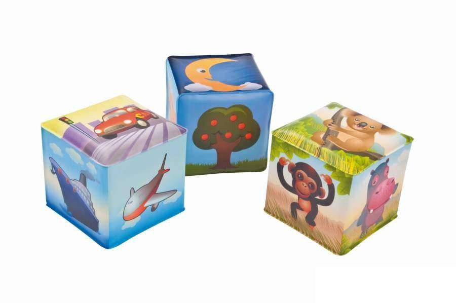 Мягкая игрушка кубик, клеенчатый, с погремушкой Canpol babies