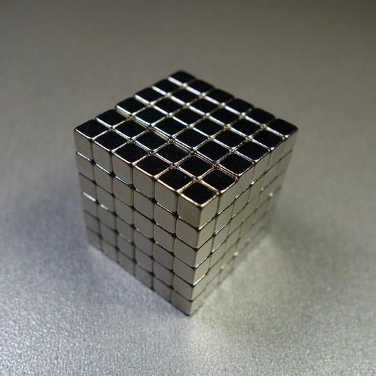 Неодимовый магнит кубик 5мм х 5мм х 5мм - фото 1 - id-p69713518