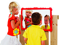 Кривое зеркало для детской площадки
