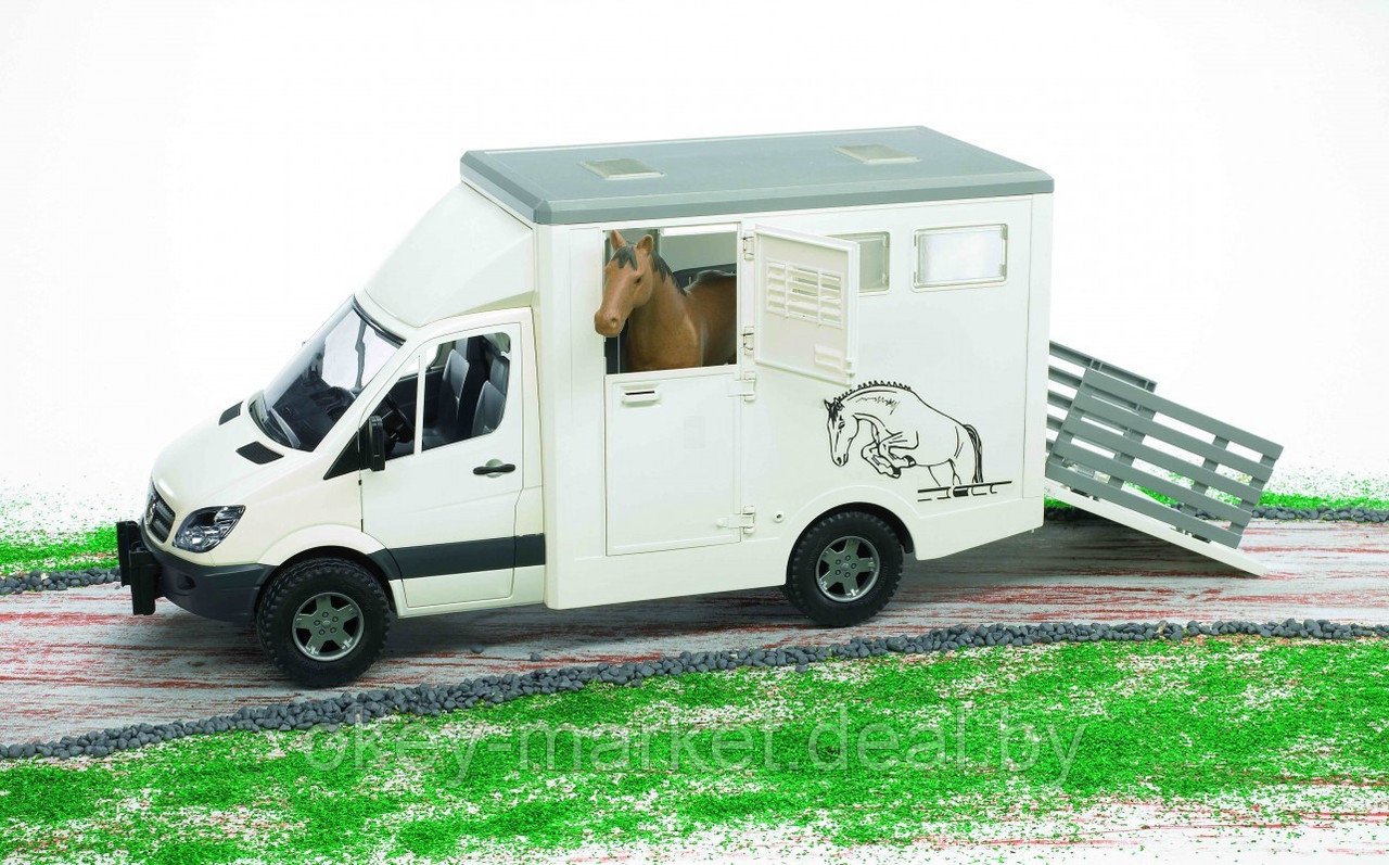 Игрушка MB Sprinter фургон с лошадью Bruder 02533 - фото 2 - id-p69771571