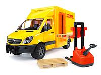 Игрушка MB Sprinter фургон DHL с погрузчиком Bruder 02534