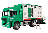 Игрушка Фургон MAN для перевозки животных с коровой -подходит модуль со звуком и светом Bruder 02749