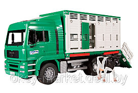 Игрушка Фургон MAN для перевозки животных с коровой -подходит модуль со звуком и светом Bruder 02749