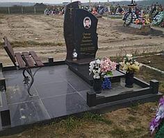 Памятник вертикальный №18