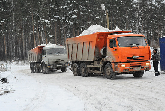 Вывоз снега самосвалом 25т ( кузов 16куб) - фото 5 - id-p70012711