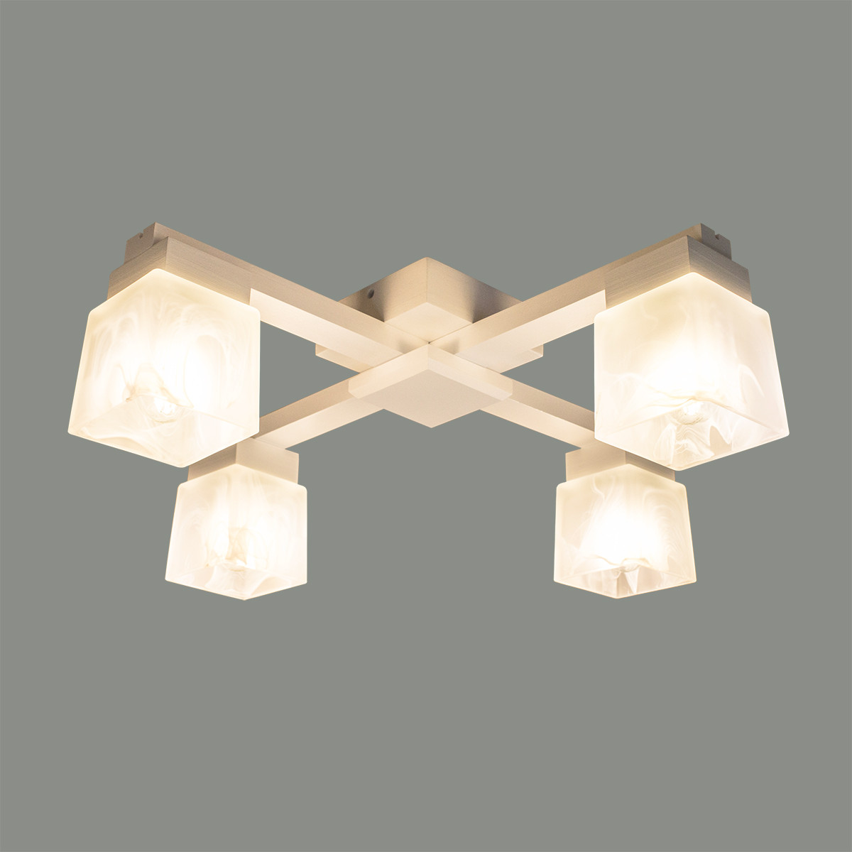 Белый потолочный светильник на 4 лампы - фото 2 - id-p70251445