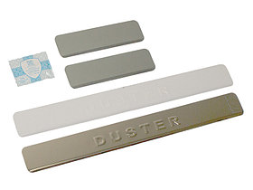 Накладки внутренних порогов dollex,  RENAULT Duster, штамп 'DUSTER' (нерж. сталь) (к-т 4 шт.)