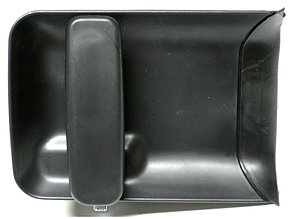 Ручка Пежо Партнер наружная боковой сдвижной двери правая Peugeot Partner 1996-07г.