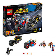 Lego Super Heroes Бэтмен: Погоня на мотоциклах по Готэм-сити 76053