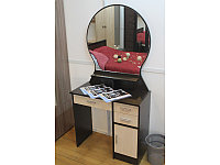 Туалетный столик с зеркалом Надежда М04 фабрики Олмеко (2 варианта цвета)