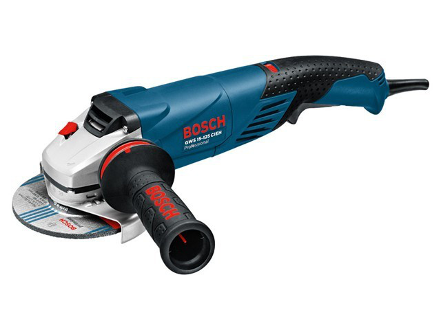 Одноручная углошлифмашина BOSCH GWS 15-125 CIEH в кор. (1500 Вт, диск 125х22 мм, вибро, плавный пуск, рег.об.)