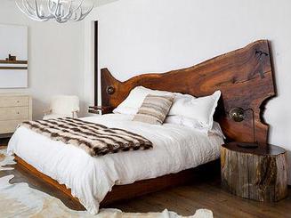 Кровать из массива дерева с изголовьем из слэба (пример) 
