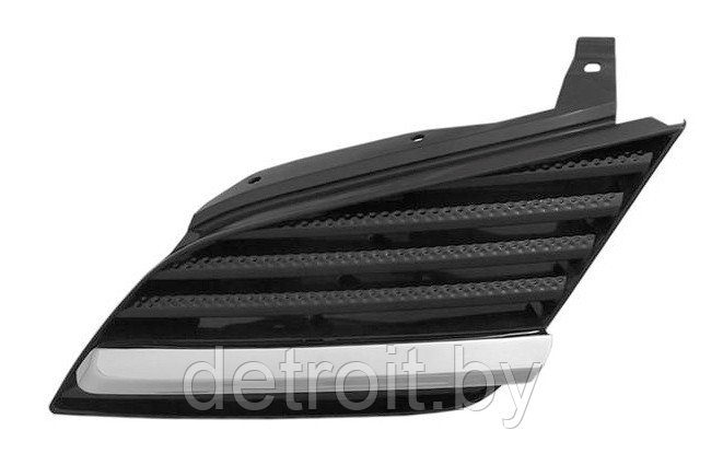 Решетка радиатора левая Ниссан Примера р12, 62330AU300