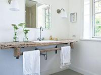 Столешница для ванной из массива дерева (пример)