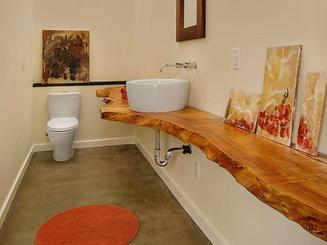 Столешница  для ванной из массива дерева  (пример)