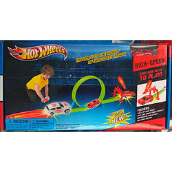 Гоночный трек Hot Wheels Мёртвая петля 1 машинка