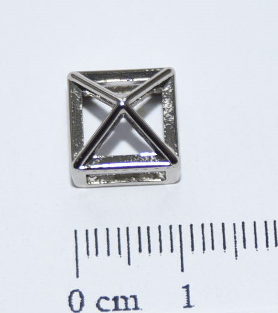 Дизайнерское украшение QC-A 25040
