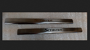 Накладки на пороги  Mercedes  Spinter W906