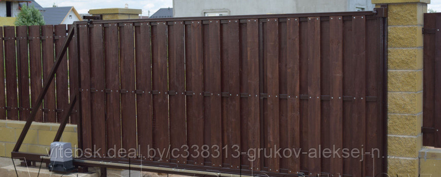 Откатные ворота заполненные деревянным штакетником - фото 2 - id-p73750247